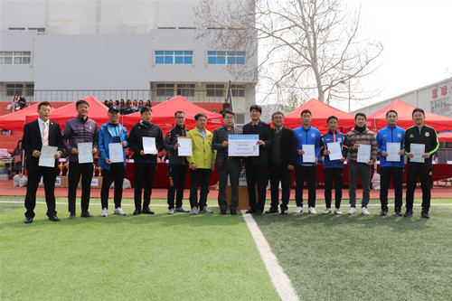 청운학교 모금 백화만발 시대에 진입