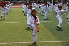 옌타이한국학교 제6대 신임교장 취임식 및 2학기 입학식 진행