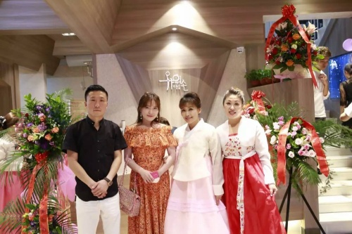 칭다오 가위손미장원,  창업 16주년 기념 행사 및 확장오픈식 개최