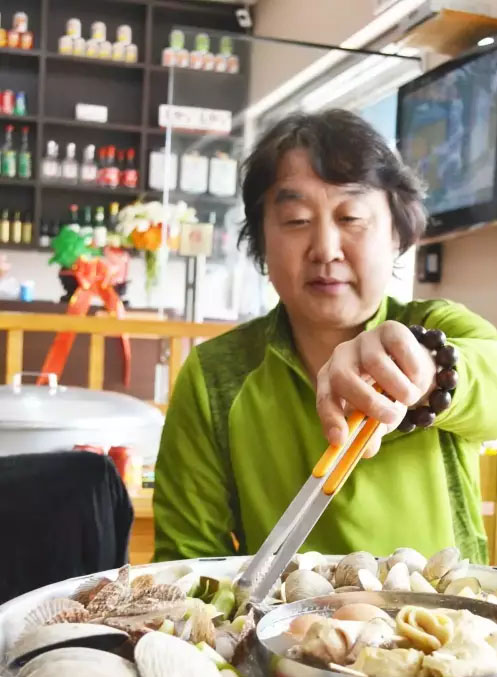 ‘해물 품은 닭’이 칭다오에 홰친다