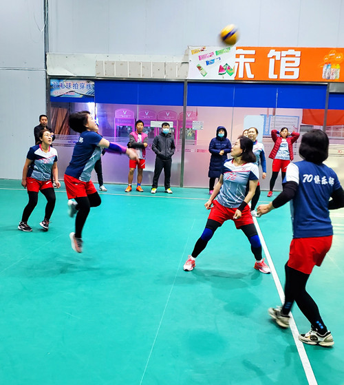 '상온흙침대컵' 배구대회 성황리에 개최