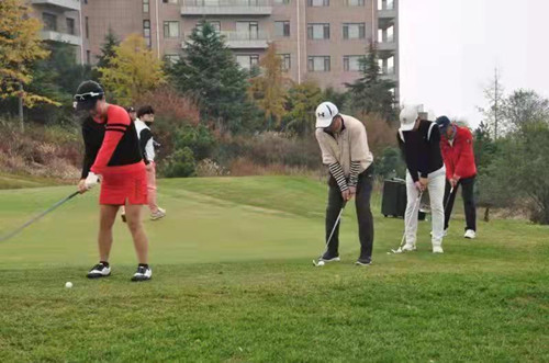 웨이하이 고려골프협회, 회장배 골프대회 진행