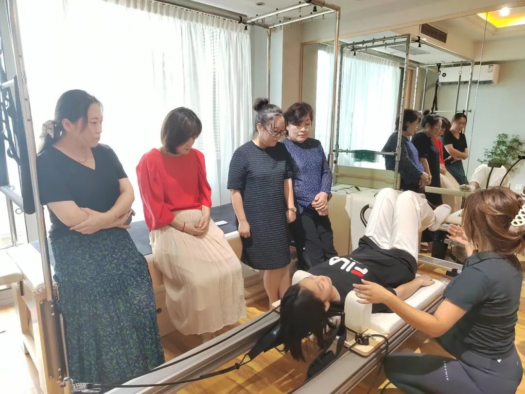 청도조선족여성협회, 몸과 마음을 힐링하는 두 회원사 방문
